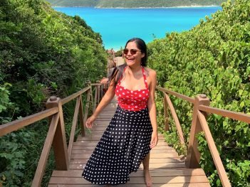 escadaria pontal do atalaia arraial do cabo