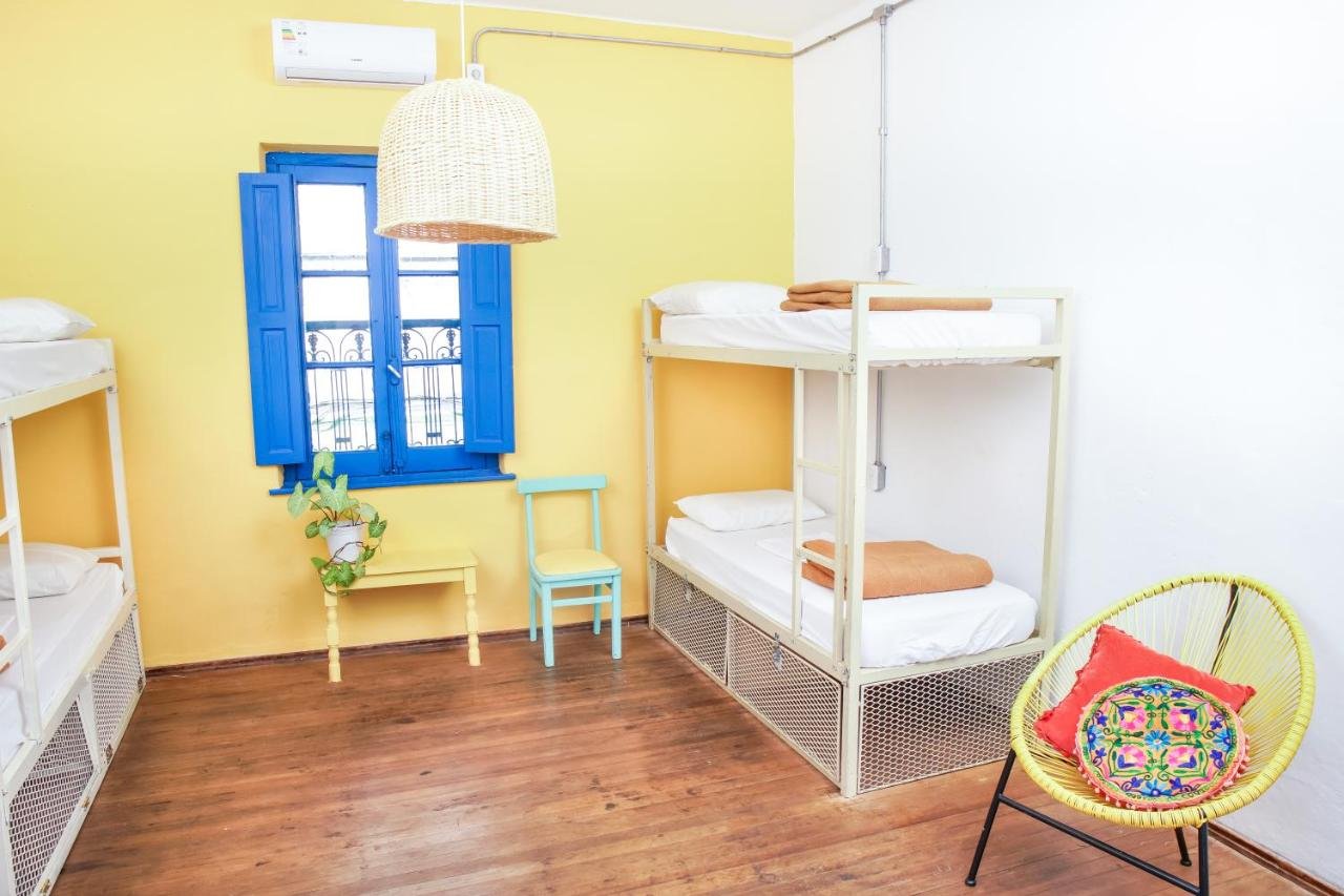 El Viajero Colonia Hostel & Suites