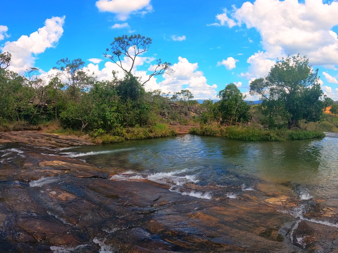 poço beija flor carrancas