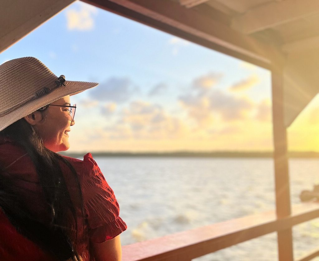 por do sol na praia do jacare