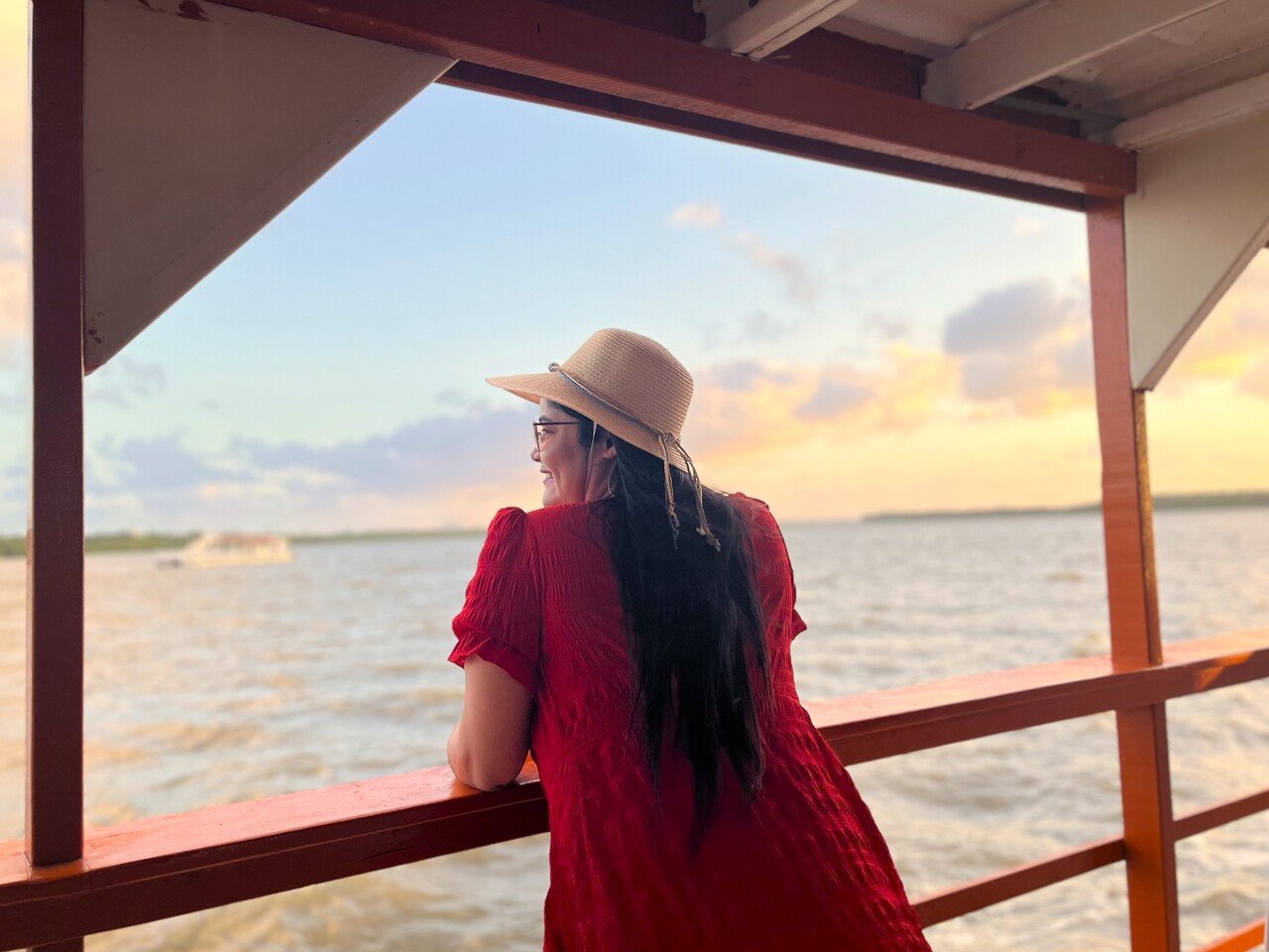 por do sol na praia do jacare